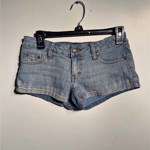 vintage y2k lowrise deb jean shorts size 3